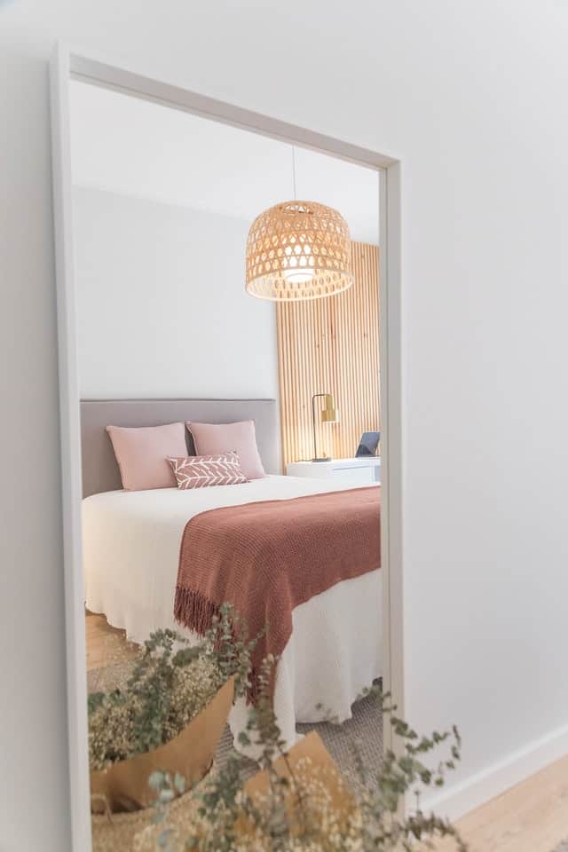 5 Ways Mirrors Can Maximize A Space