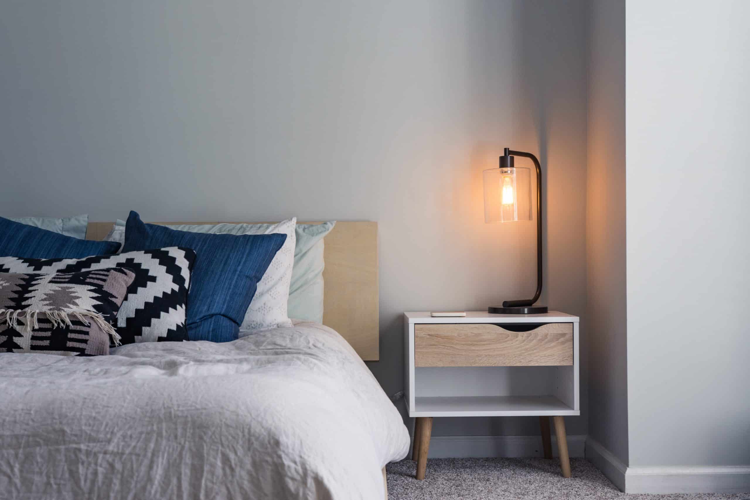 How To Use Light In Small Spaces 