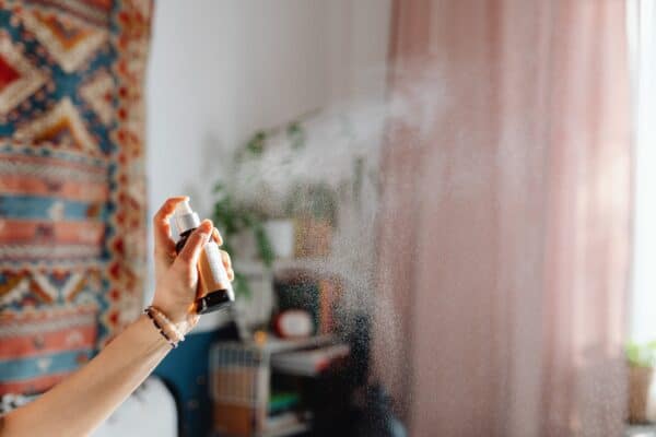 22 Ways To Make Your Home Smell Amazing